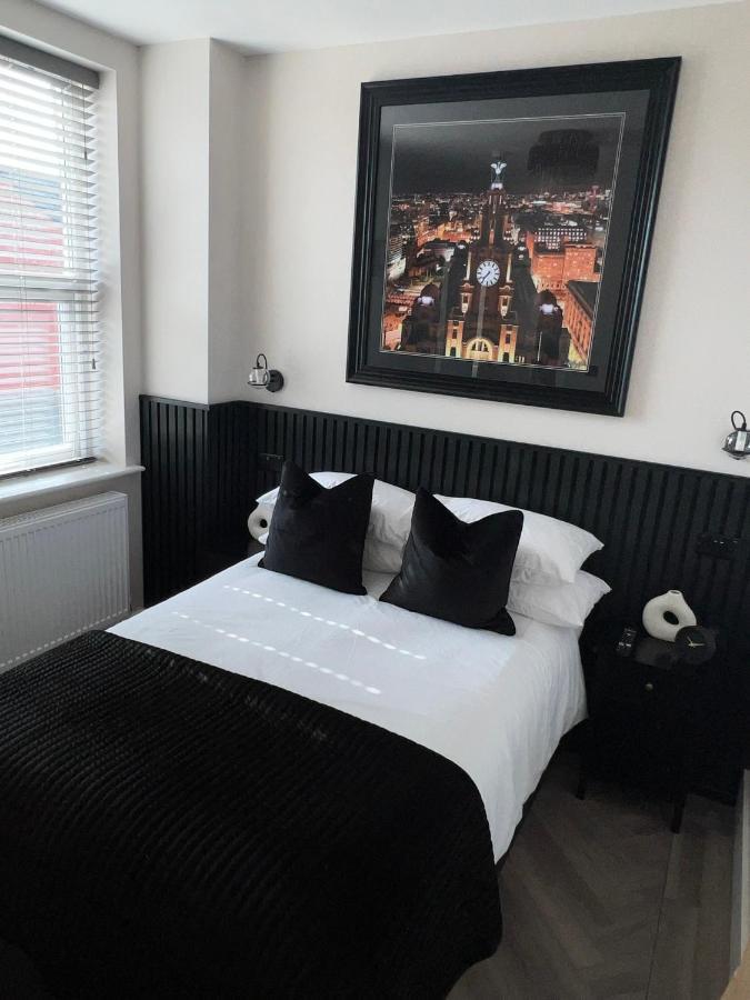 128 Anfield Road Hotel